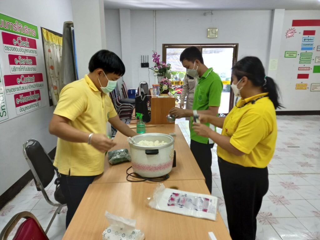 ขยายเชื้อชีวภัณฑ์ “เชื้อราไตรโครเดอร์มา”เพื่อไว้ใช้ป้องกันศัตรูพืชในช่วงฤดูหนาว