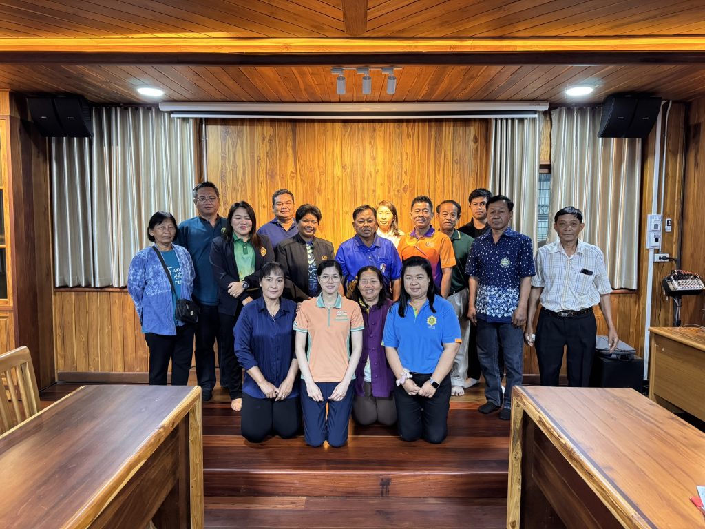 เกษตรอำเภอเมืองอุตรดิตถ์จัดประชุมเชื่อมโยงการดำเนินงานคณะกรรมการเครือข่าย ศพก.และแปลงใหญ่ ระดับอำเภอ ครั้งที่ 2/2568