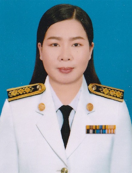 นางสาวอาทิตยา ชาวเขียววงศ์